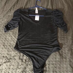 BNWT WOMENS CACIA BODYSUIT